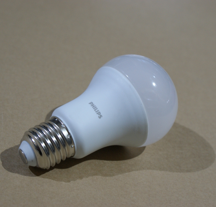 1St. Philips 49074700 CorePro LEDbulb 13,5-100W 827 E27 matt A+