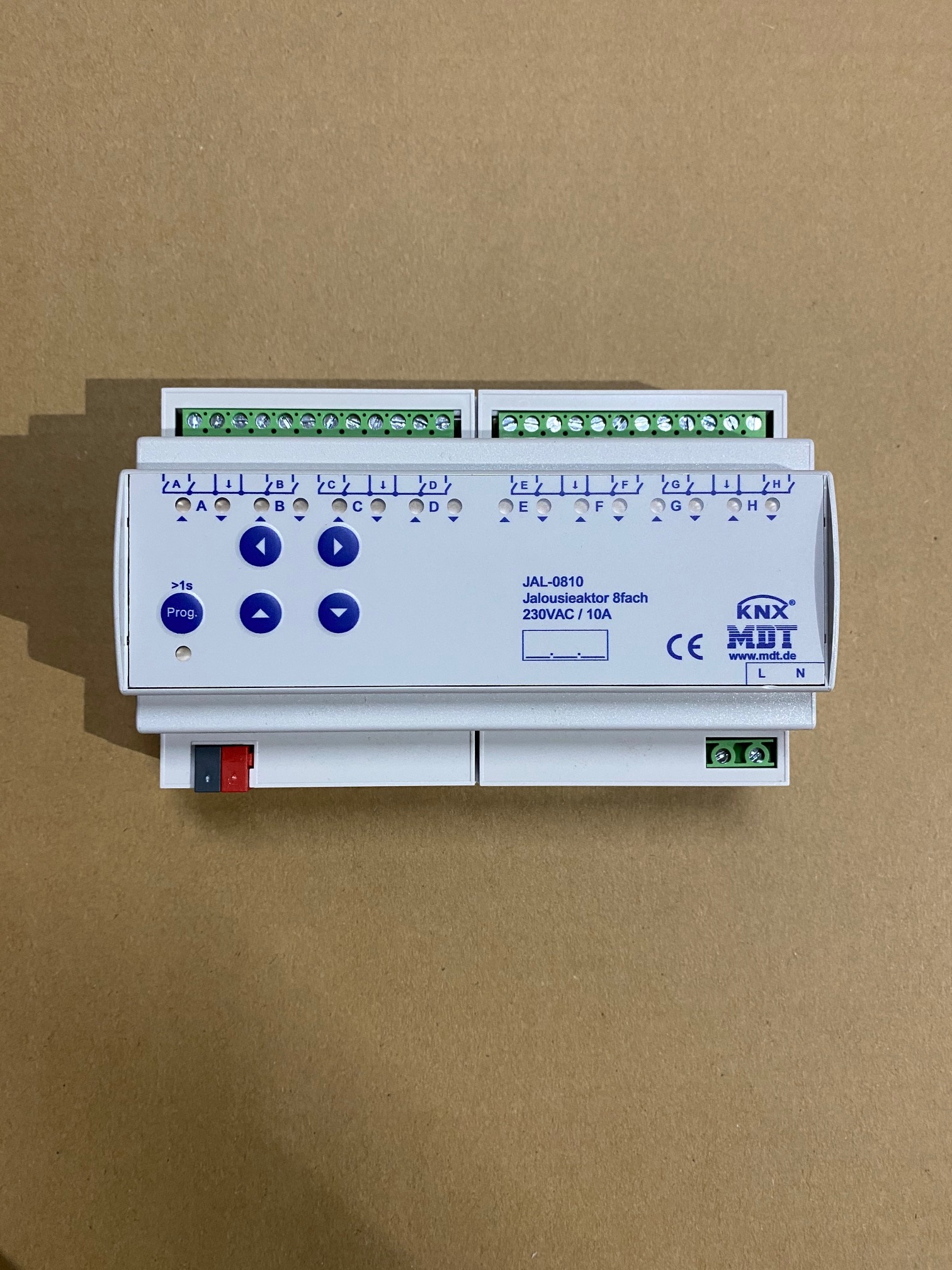 1St. MDT Jalousieaktor 8-fach JAL-0810D.02 für Motoren 24VDC bis 180W 8TE