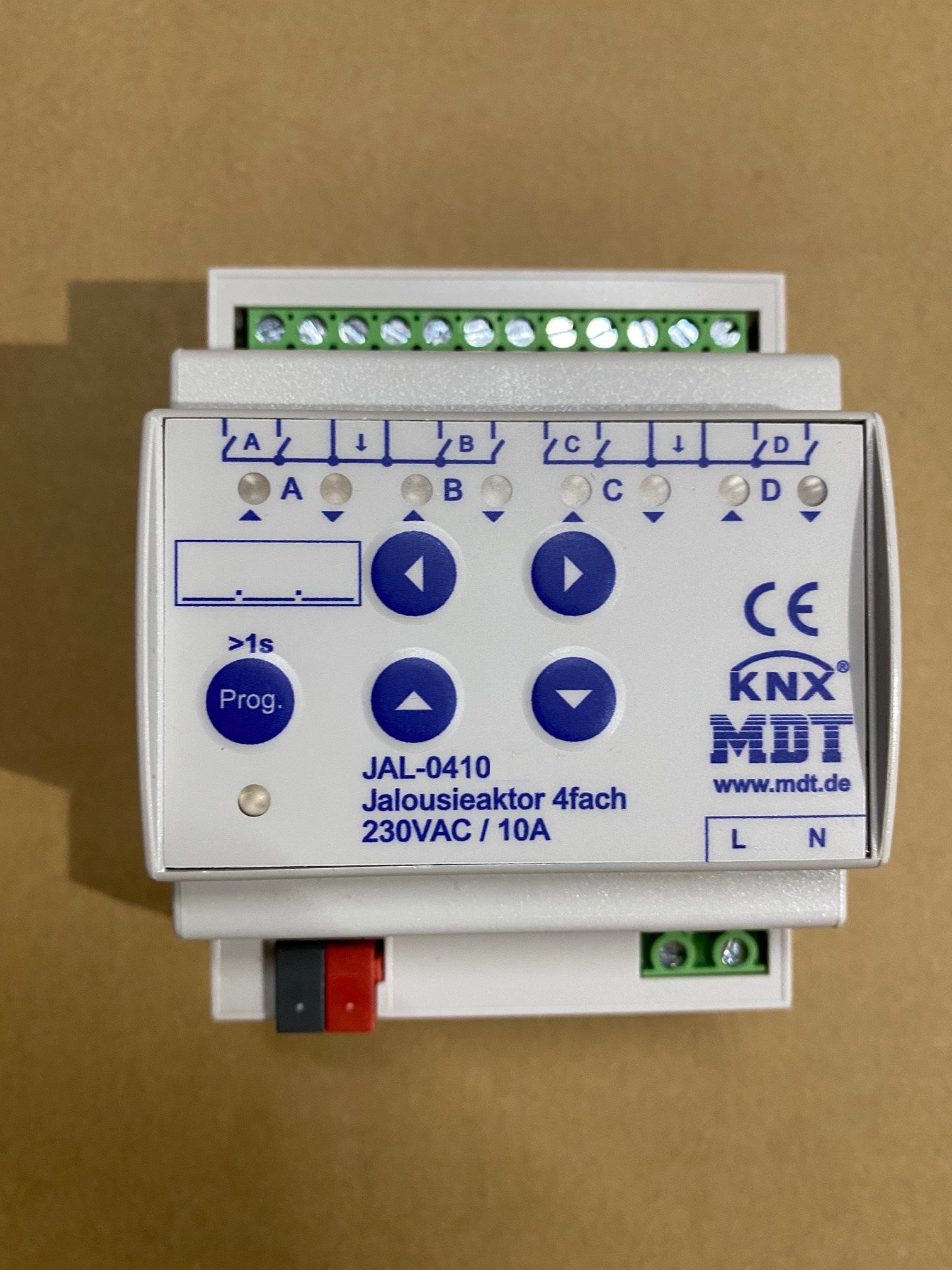 1St. MDT Jalousieaktor 4-fach JAL-0410M.02 mit Fahrzeitmessung 230VAC 4TE